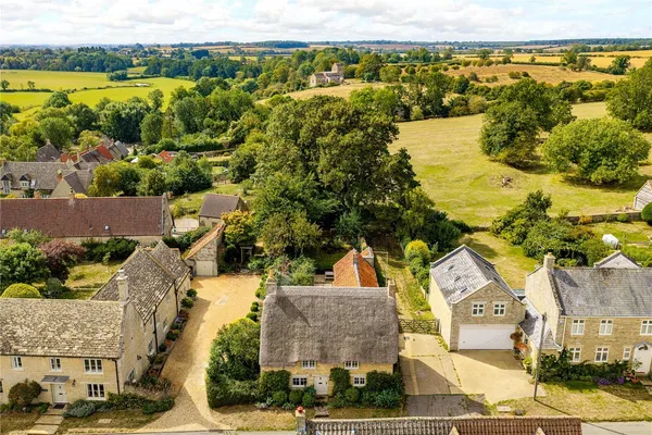 Main Street, Wadenhoe, PE8 photo 20