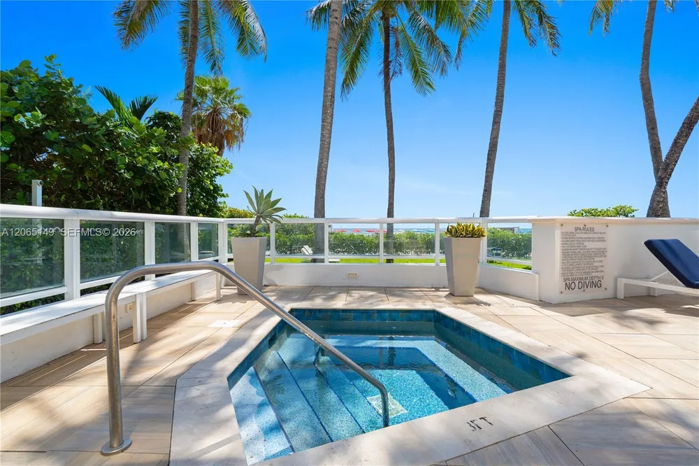 4201 Collins Ave, Miami Beach, FL 33140