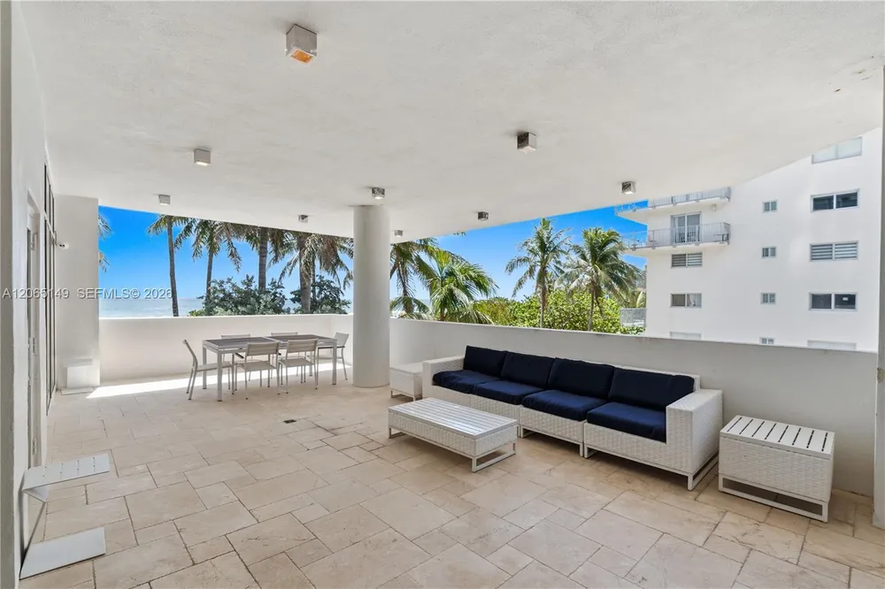 4201 Collins Ave, Miami Beach, FL 33140