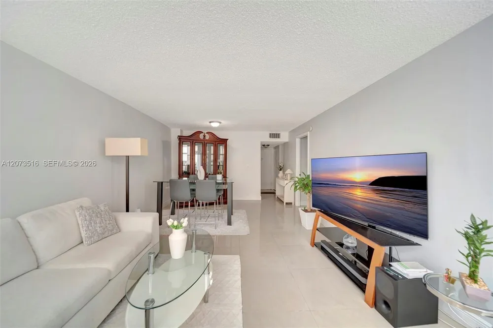1801 S Ocean Dr, Hallandale Beach, FL 33009