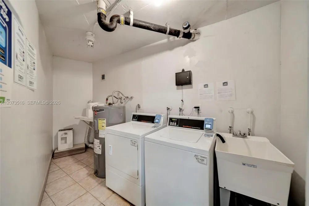 1801 S Ocean Dr, Hallandale Beach, FL 33009
