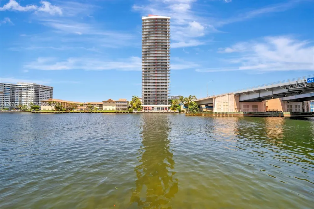 1801 S Ocean Dr, Hallandale Beach, FL 33009
