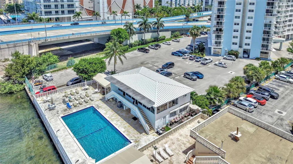 1801 S Ocean Dr, Hallandale Beach, FL 33009