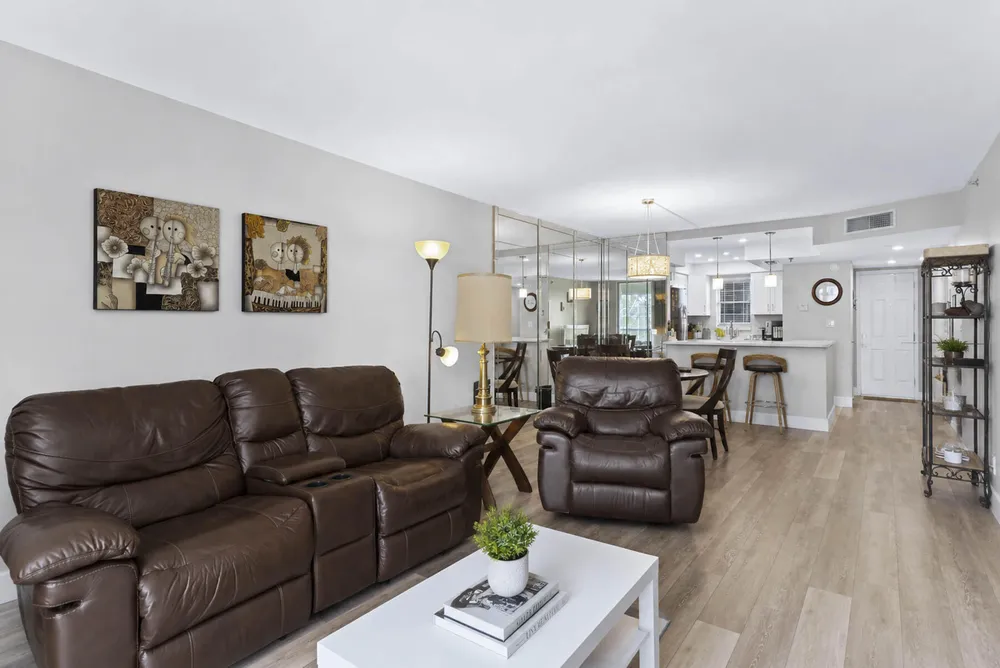 3150 W Rolling Hills Circle, Davie, FL 33328