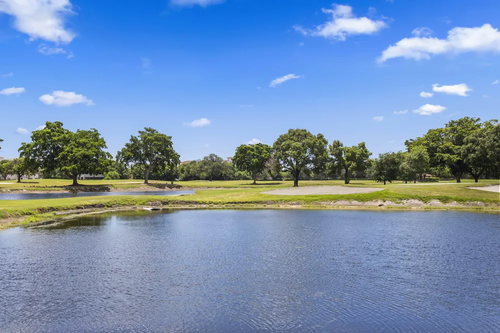 3150 W Rolling Hills Circle, Davie, FL 33328