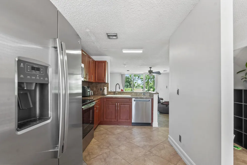 7127 Woodmont Way, Tamarac, FL 33321
