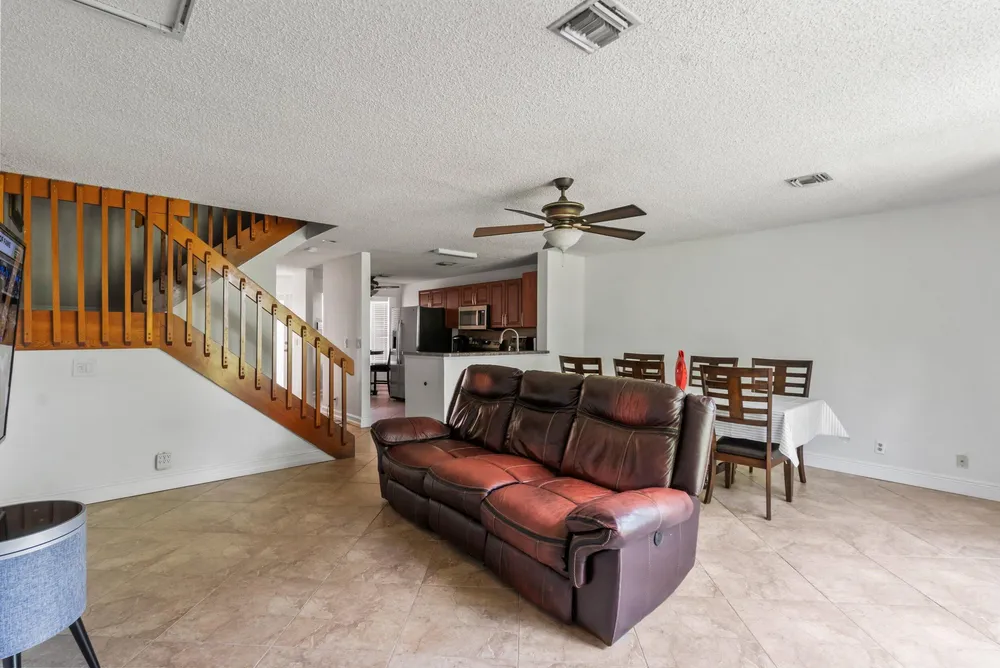 7127 Woodmont Way, Tamarac, FL 33321