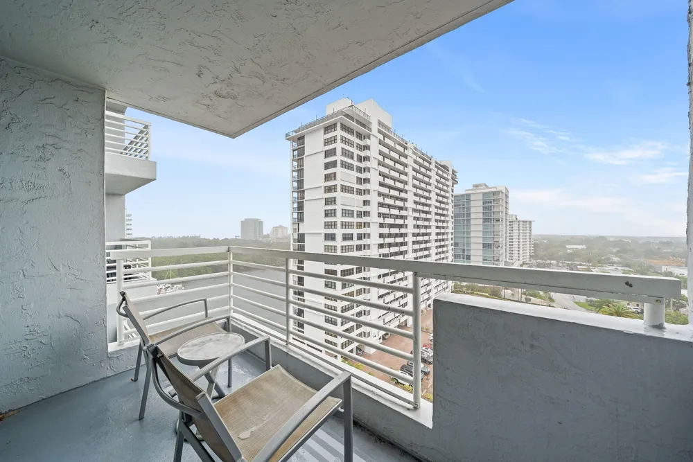 2670 E Sunrise Blvd, Fort Lauderdale, FL 33304