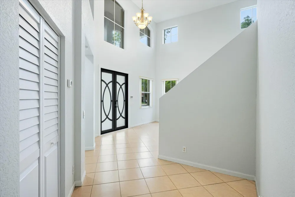 890 Hawthorn Terrace, Weston, FL 33327