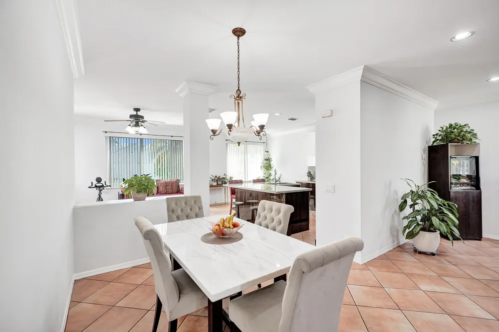 873 Stanton Dr, Weston, FL 33326