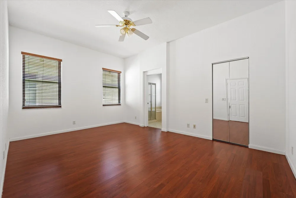 886 Sunflower Circle, Weston, FL 33327