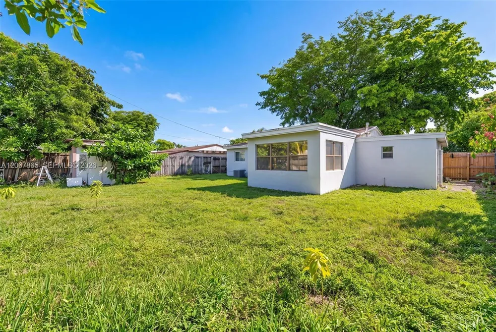 6919 SW 22nd Ct, Miramar, FL 33023