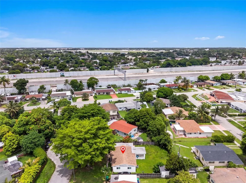 6919 SW 22nd Ct, Miramar, FL 33023
