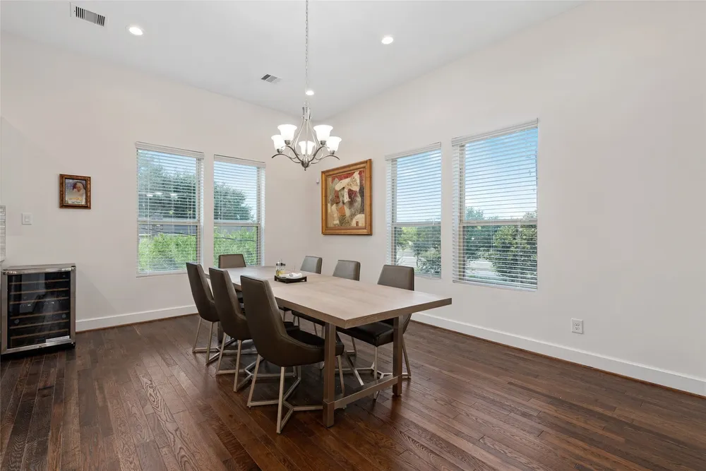 9406 Glenfield Ct, Houston, TX 77096