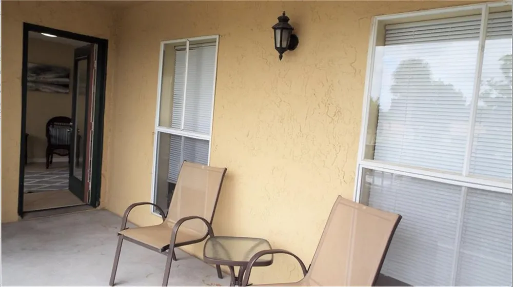 833 Riverside Dr, Coral Springs, FL 33071