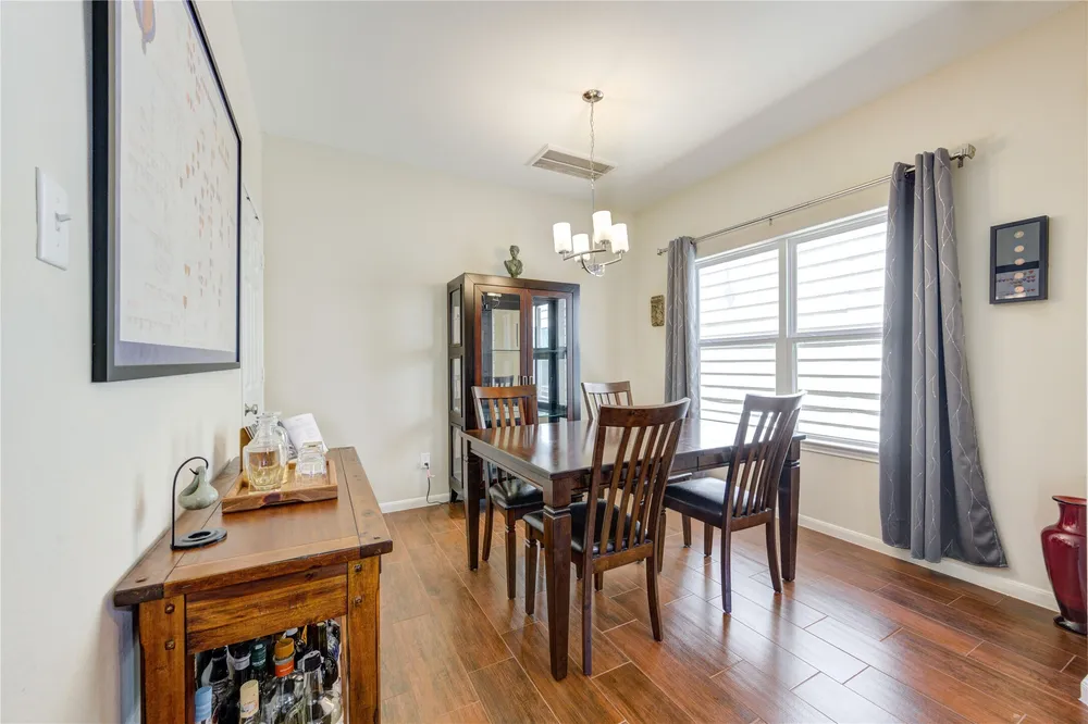 6314 Cebra St, Houston, TX 77091