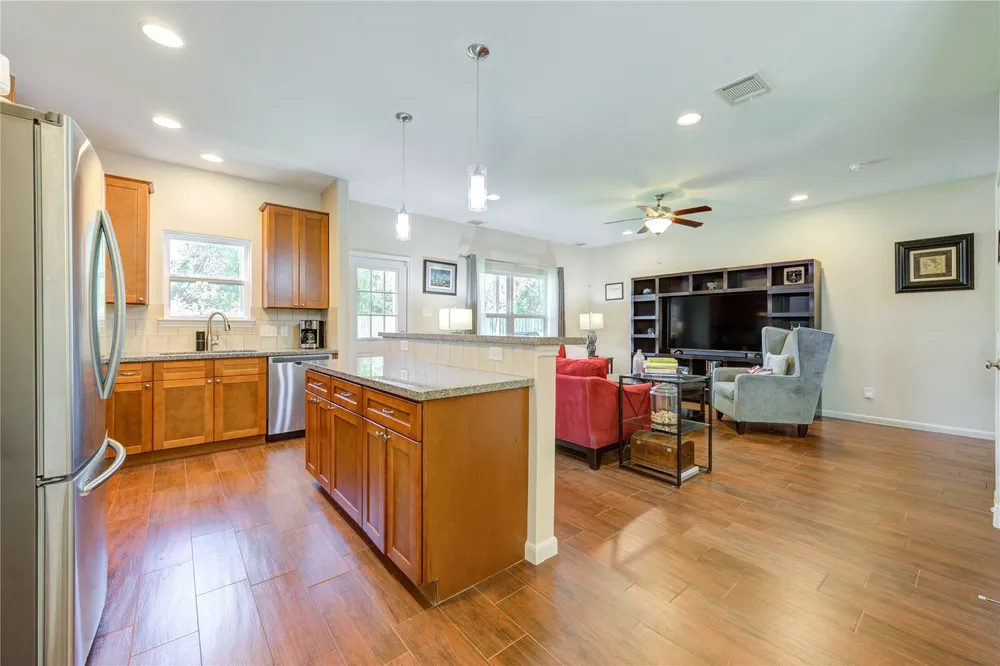 6314 Cebra St, Houston, TX 77091