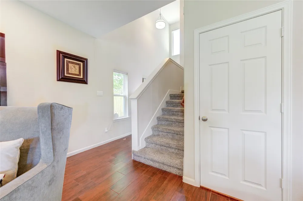 6314 Cebra St, Houston, TX 77091