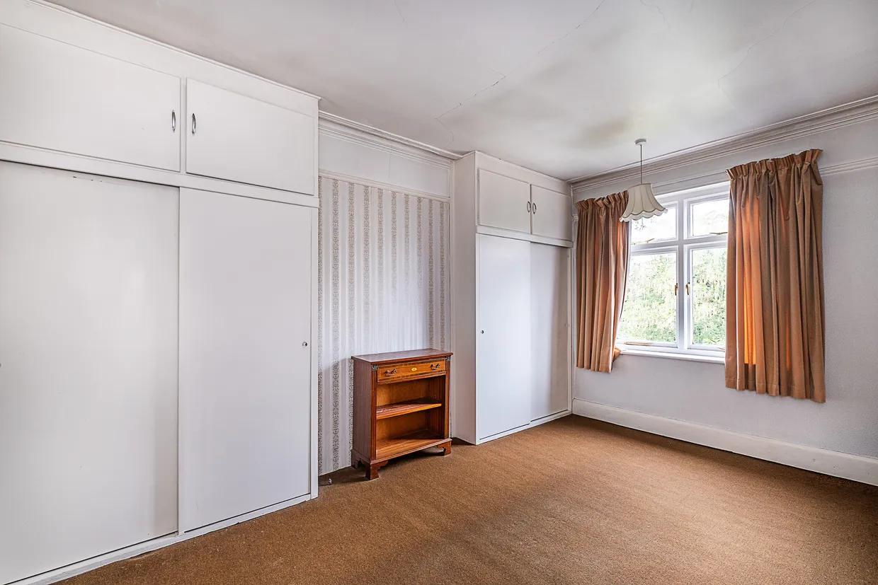 Elmfield Avenue, Teddington, TW11 photo 7