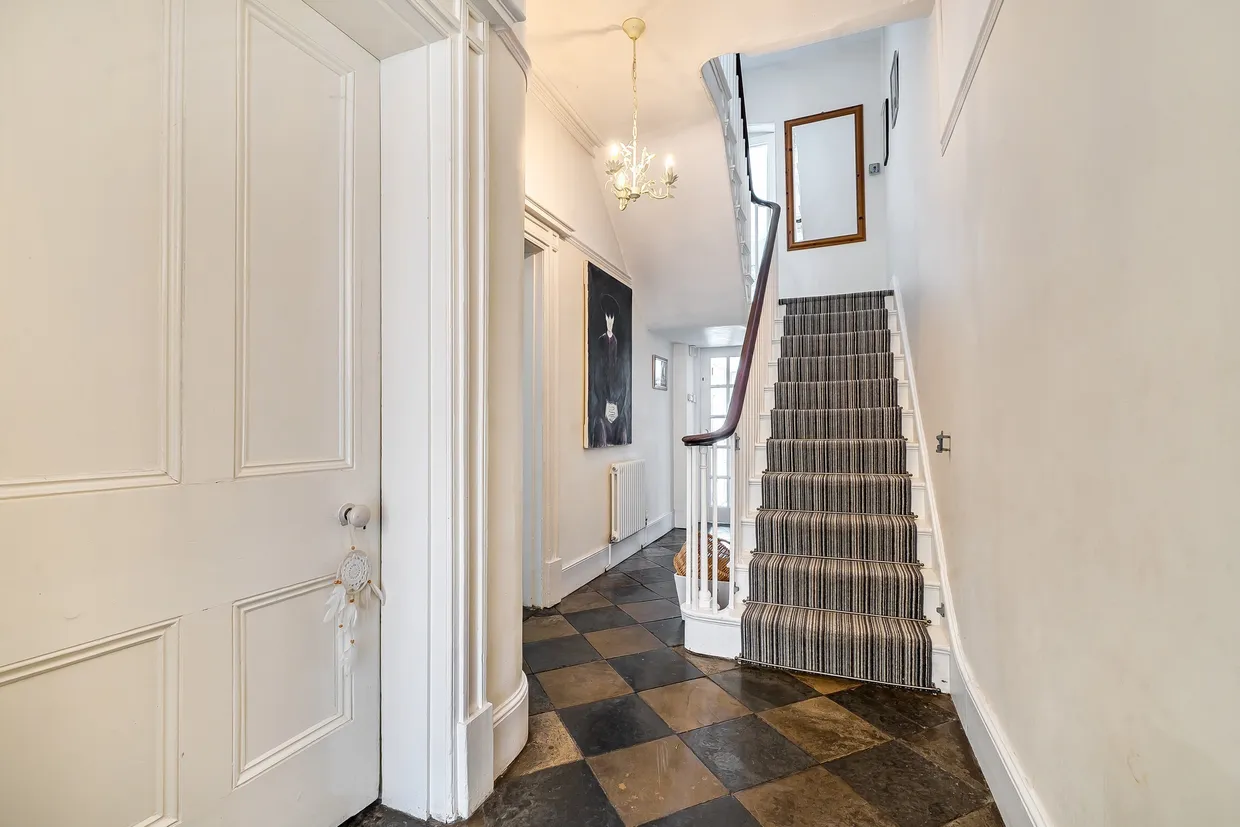 Milverton Crescent, Leamington Spa, CV32 photo 8
