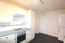Heynes Green, MAIDENHEAD