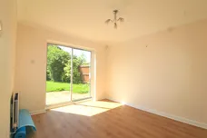 Heynes Green, MAIDENHEAD