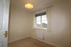 Heynes Green, MAIDENHEAD