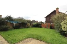 Heynes Green, MAIDENHEAD