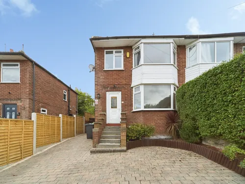 Armley Grange Avenue, Leedsphoto