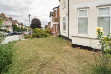 Pembroke Road, London, N10 photo 8