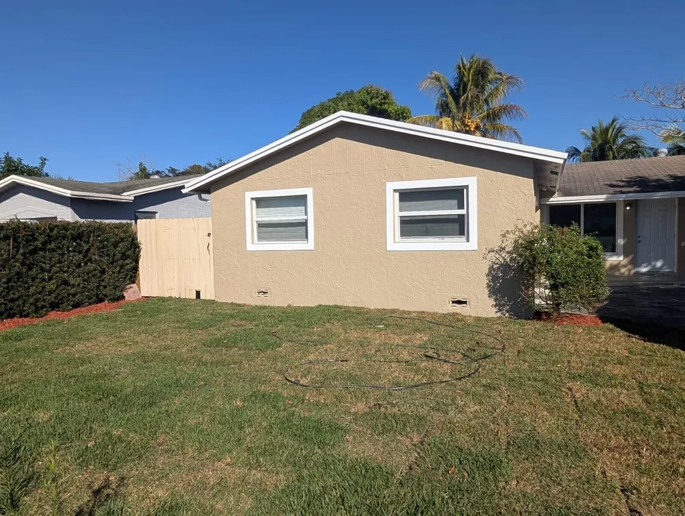 7713 Kimberly Blvd, North Lauderdale, FL 33068