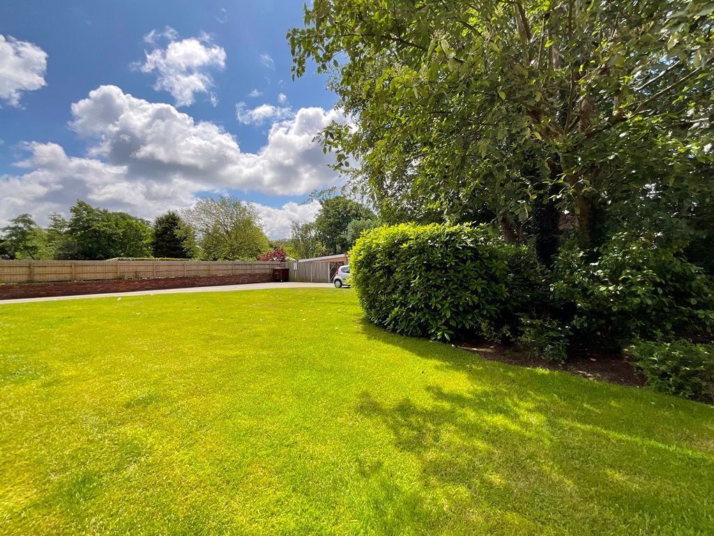 Hollyhurst Lodge, Birkdale, PR8 Image 16