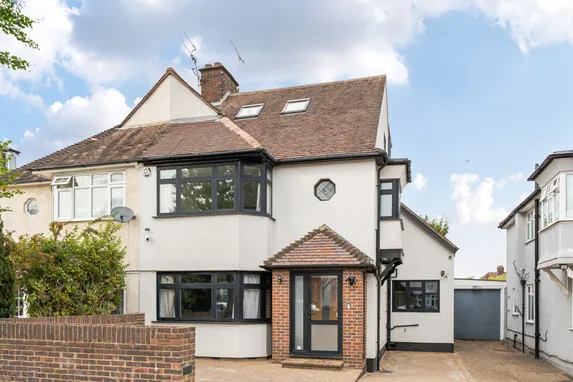 Kenver Avenue, Finchley, N12
