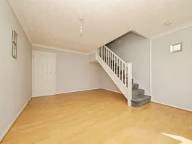 Aldringham Mews, Felixstowe thumb 3