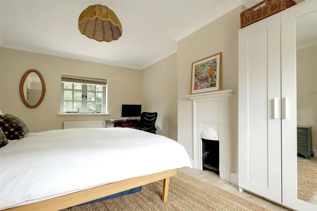 Pollards Wood Road, Oxted, Surrey, RH8