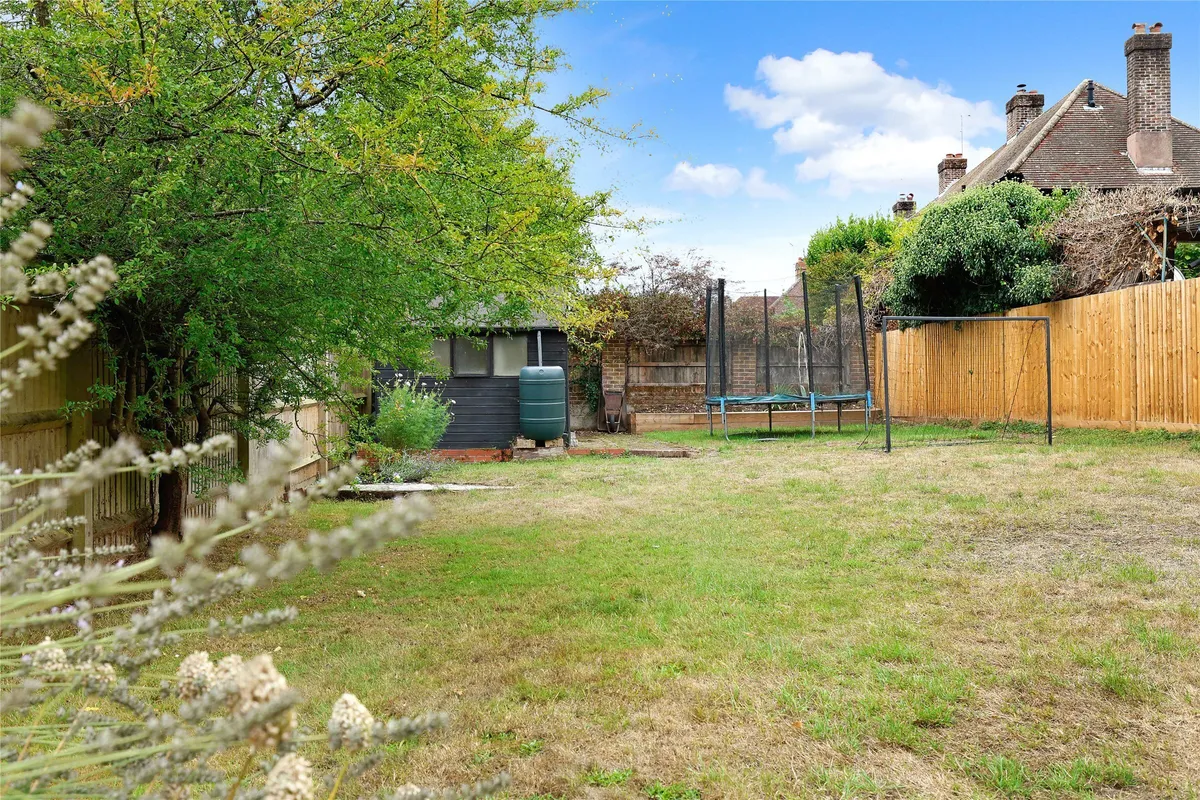 Pollards Wood Road, Oxted, Surrey, RH8