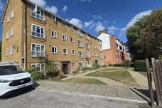 Brixton Hill, LONDON