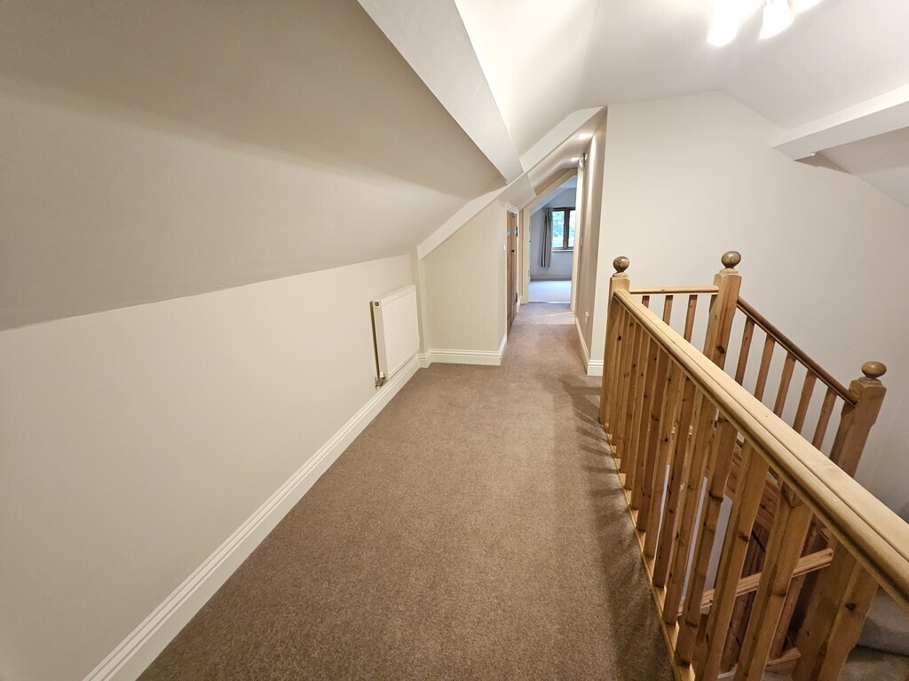 High Road, Needham Image 13