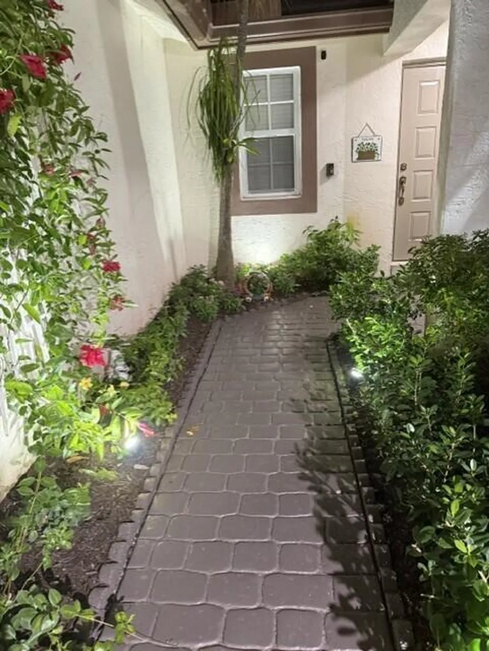 11606 NW 19th Dr, Coral Springs, FL 33071