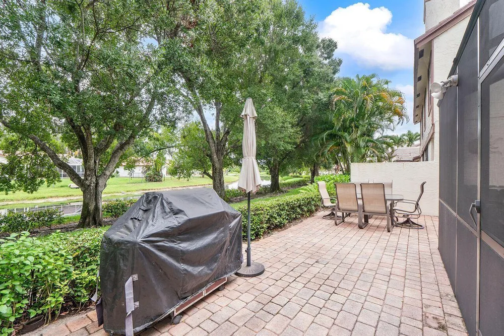 11606 NW 19th Dr, Coral Springs, FL 33071