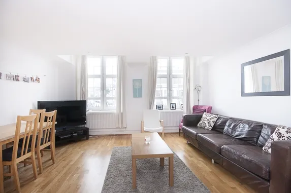 Ferndale Road Clapham SW4