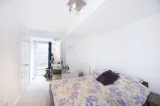Ferndale Road Clapham SW4 photo 4