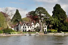 Riversdale Bourne End SL8 photo 1
