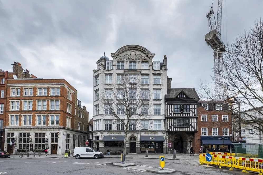 West Smithfield London EC1A photo 13