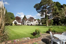 Riversdale Bourne End SL8 photo 6