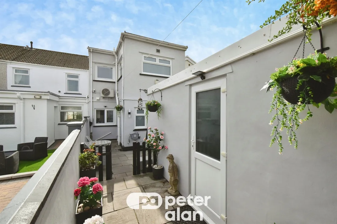 Property photo 25