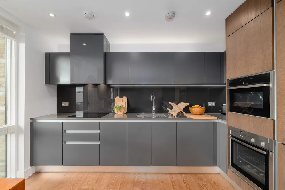 Handley Drive, London, SE3 photo 2
