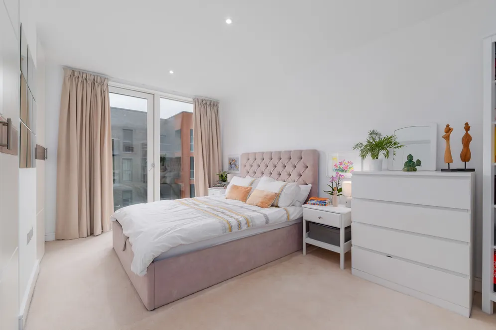 Handley Drive, London, SE3 photo 11