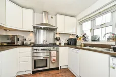 Century Close, Faringdon