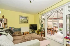 Century Close, Faringdon